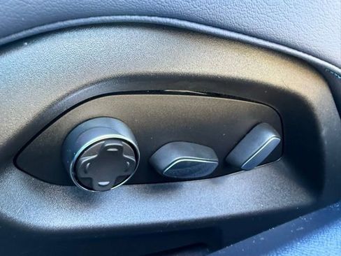 Used 2023 Chevrolet Corvette Stingray Premium Cpe w/ 3LT image 23