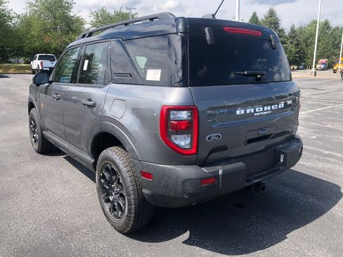 New 2025 Ford Bronco Sport Badlands image 3