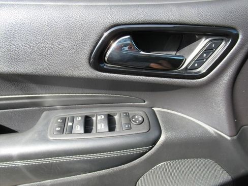 Used 2022 Dodge Durango GT RWD image 22