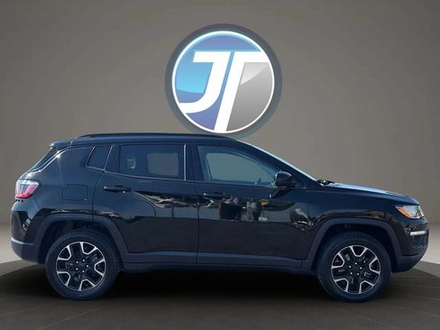 Used 2019 Jeep Compass Sport AWD/4WD image 21
