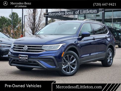 Used 2024 Volkswagen Tiguan SE image 1
