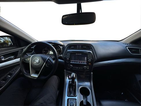 Used 2017 Nissan Maxima 3.5 SV image 20