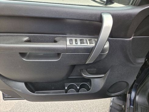 Used 2011 Chevrolet Silverado 1500 LT w/ All-Star Edition image 12
