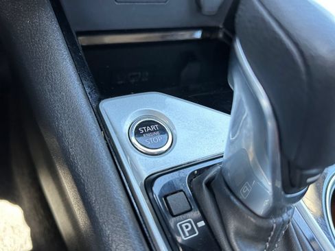 Used 2024 Nissan Altima 2.5 SV FWD image 31