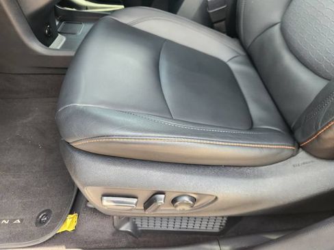 Certified 2022 Toyota Sienna XSE FWD image 23