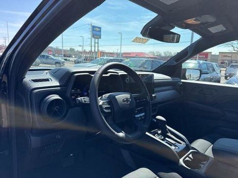 New 2026 Chevrolet Colorado Trail Boss AWD/4WD image 14