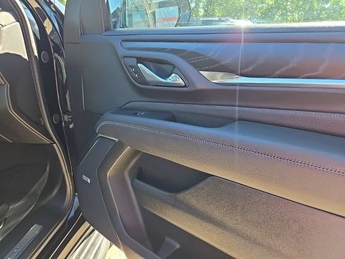Used 2024 GMC Yukon XL Denali w/ Advanced Technology Package AWD/4WD image 77