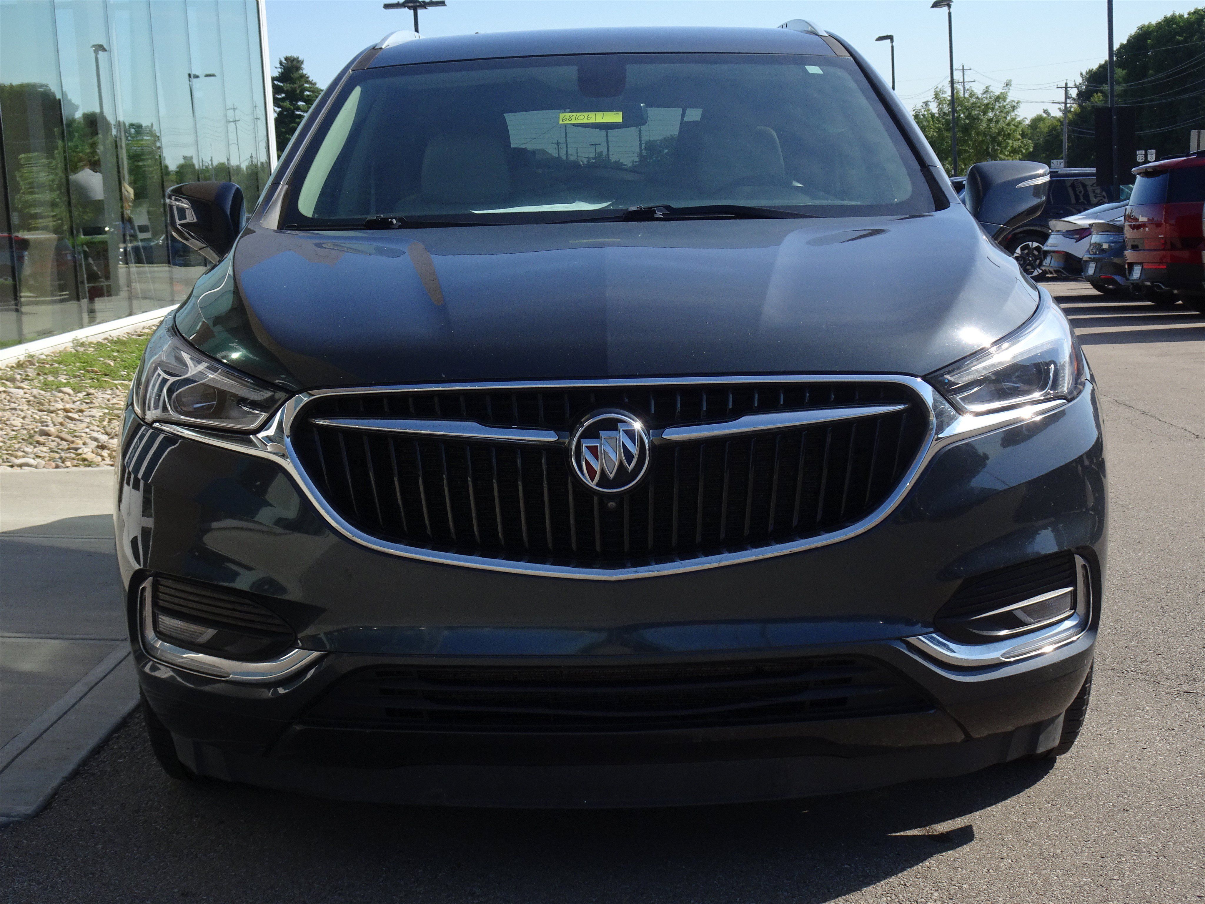 Used 2020 Buick Enclave Essence AWD/4WD image 7