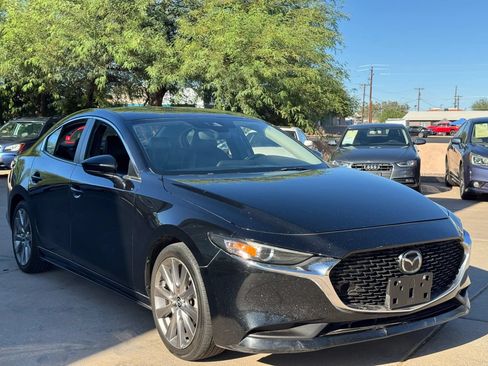 Used 2021 MAZDA MAZDA3 s FWD image 4