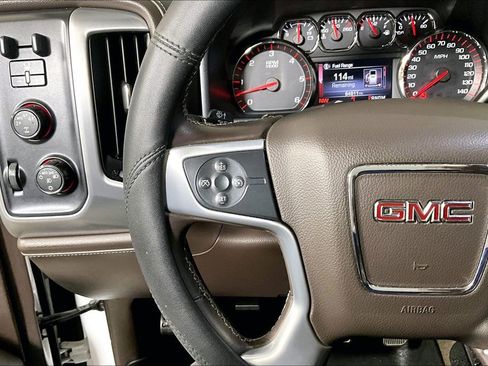 Used 2016 GMC Sierra 1500 SLT w/ SLT Premium Package AWD/4WD image 18