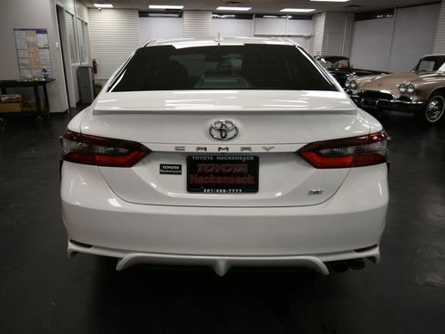 Certified 2024 Toyota Camry SE image 6