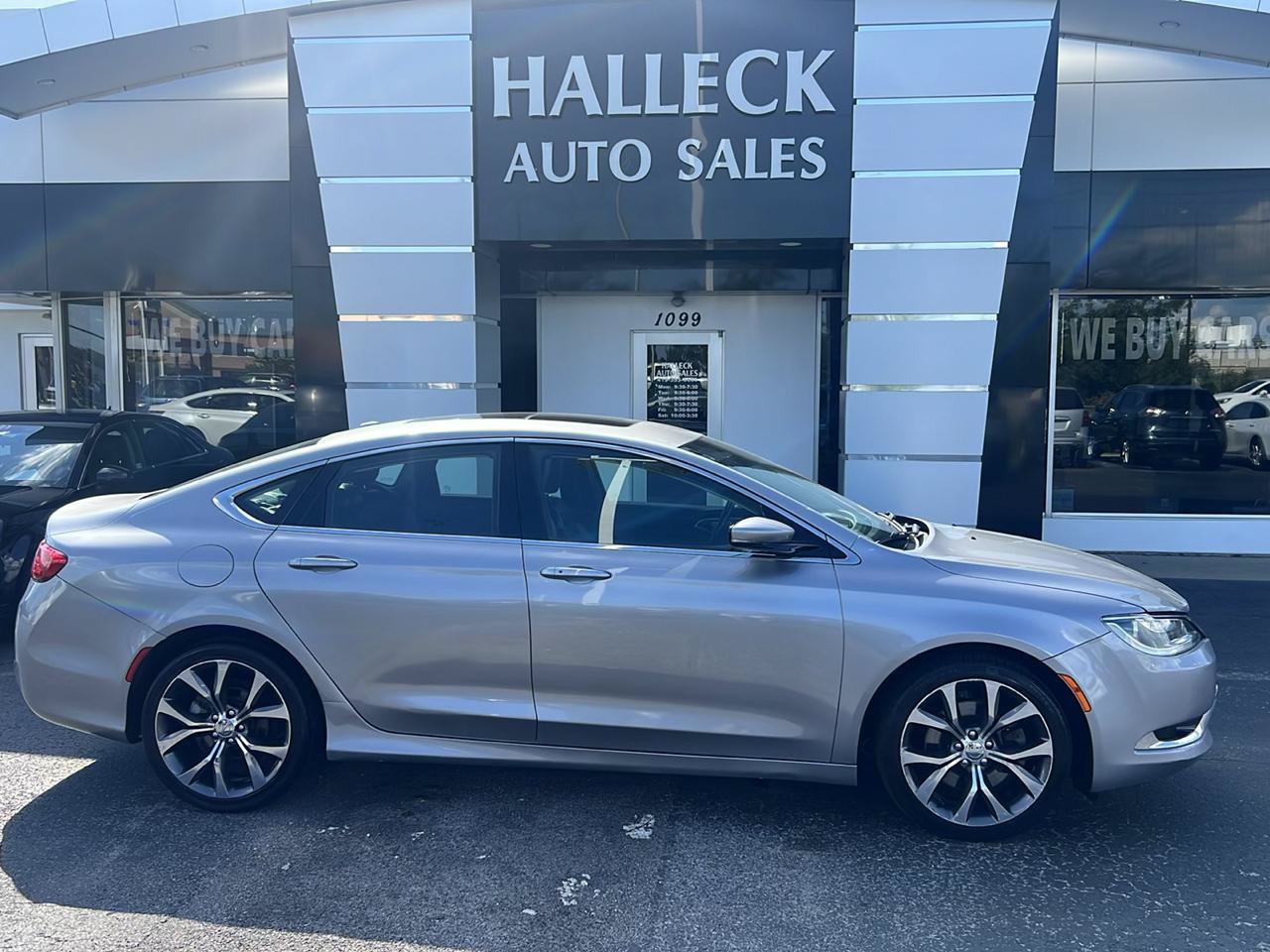 Used 2016 Chrysler 200 C w/ Quick Order Package 26P FWD image 1