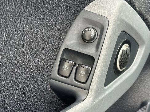 Used 2009 smart fortwo passion image 12