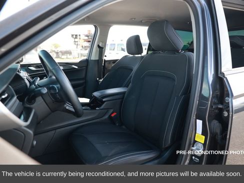 Used 2022 Jeep Grand Cherokee L Laredo w/ Luxury Tech Group I image 10