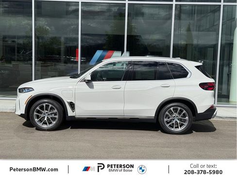 New 2026 BMW X5 xDrive50e AWD/4WD image 2