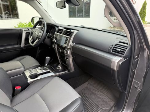 Used 2022 Toyota 4Runner SR5 Premium image 20