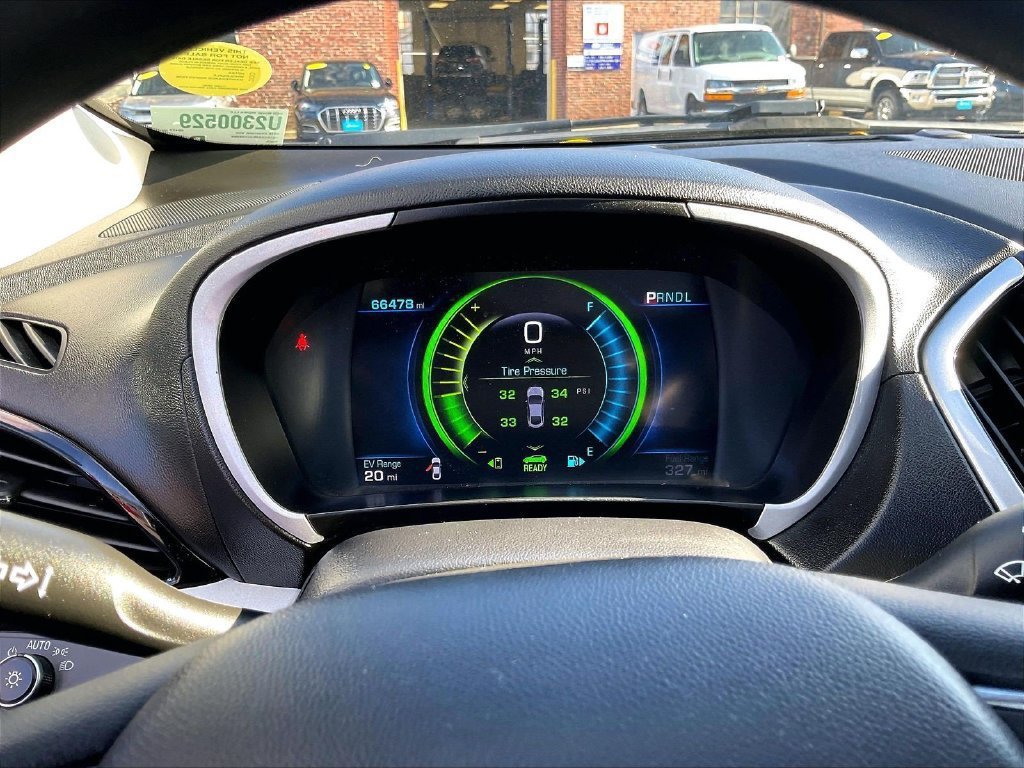 Used 2018 Chevrolet Volt LT FWD image 24