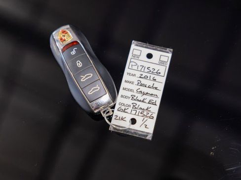 Used 2016 Porsche Cayman image 54