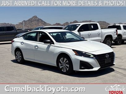Used 2025 Nissan Altima 2.5 SV