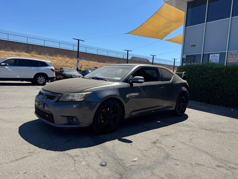 Used 2011 Scion tC image 1
