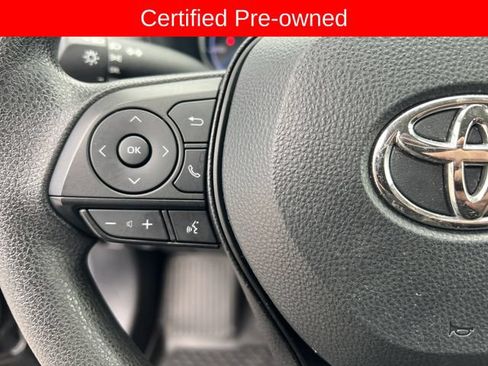 Certified 2025 Toyota RAV4 LE AWD/4WD image 17