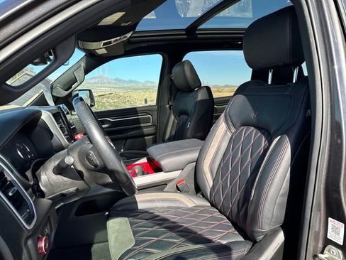 Used 2023 RAM 1500 Big Horn image 9