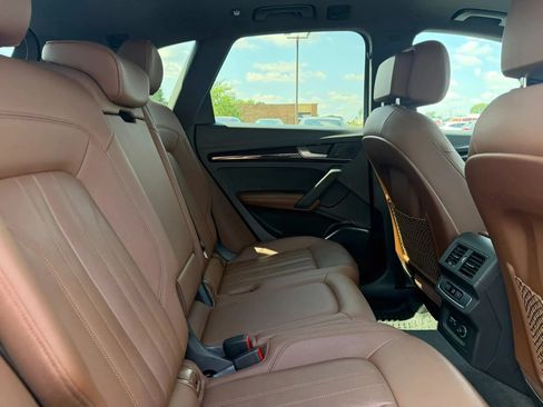 Used 2020 Audi Q5 2.0T Premium Plus w/ Premium Plus Package AWD/4WD image 28