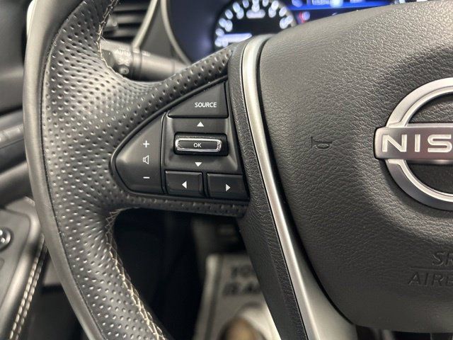 Used 2023 Nissan Maxima Platinum w/ Sport Mat Group FWD image 25