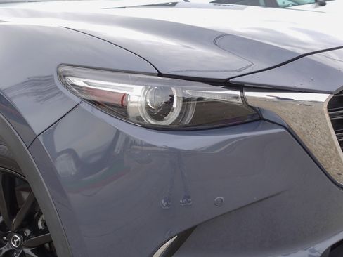 Used 2023 MAZDA CX-9 Carbon Edition image 3