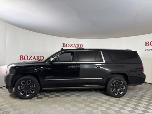 Used 2018 GMC Yukon XL Denali w/ Denali Ultimate Package AWD/4WD image 5