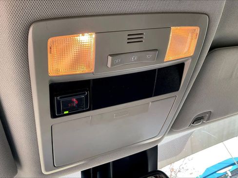 Used 2021 Toyota Tacoma SR5 image 31