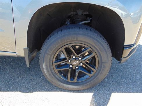 Used 2022 Chevrolet Silverado 1500 Custom Trail Boss image 25