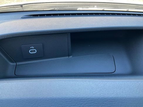 New 2026 Ford Transit 250 148 Medium Roof w/ Load Area Protection Package image 54