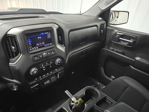 Used 2024 Chevrolet Silverado 1500 Custom Trail Boss w/ LPO, Dark Essentials Package AWD/4WD image 25