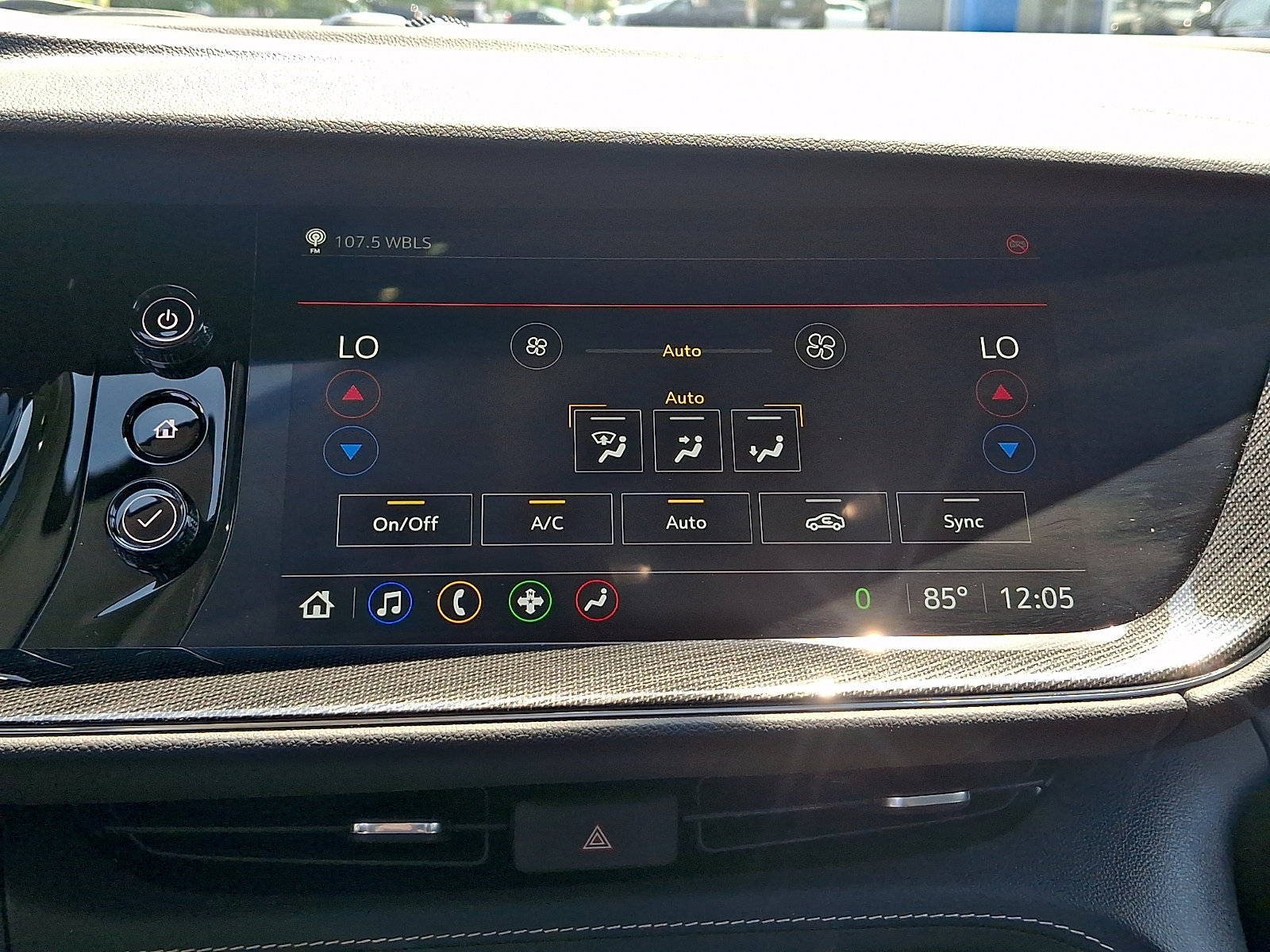 Certified 2023 Buick Envision Essence w/ Sport Touring Package AWD/4WD image 17