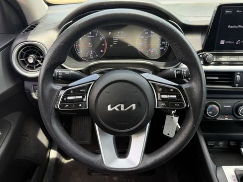 Used 2023 Kia Forte LXS FWD image 12