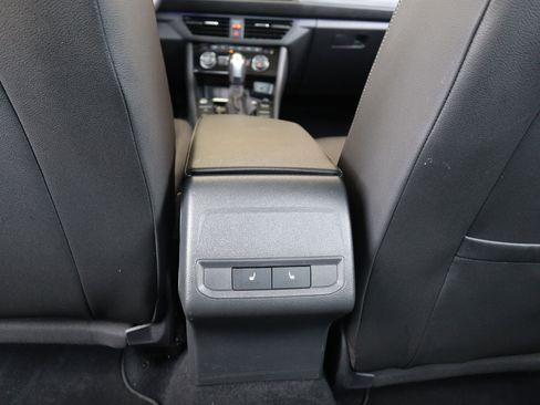 Used 2020 Volkswagen Jetta SEL image 42