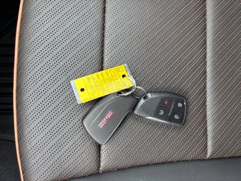 Used 2023 GMC Canyon AT4 w/ AT4 Premium Package image 22