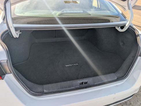 Used 2025 Nissan Sentra SV image 27