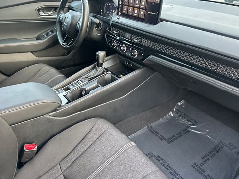 Certified 2025 Honda Accord Sport image 17