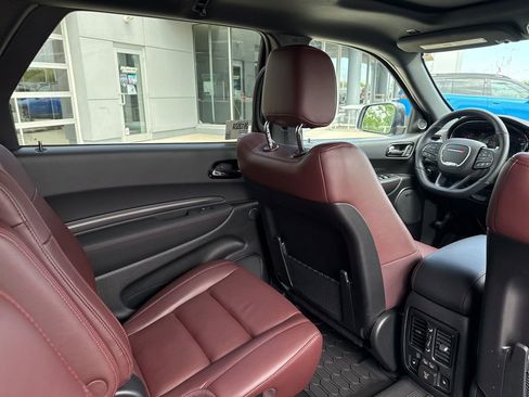 Used 2025 Dodge Durango GT AWD/4WD image 42