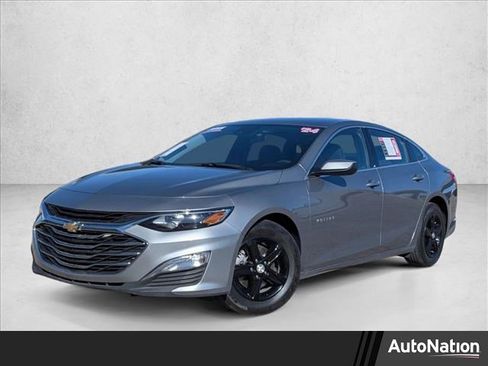 Used 2024 Chevrolet Malibu LS FWD image 1