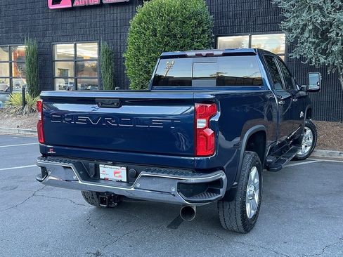 Used 2020 Chevrolet Silverado 2500 LTZ w/ LTZ Texas Edition image 12