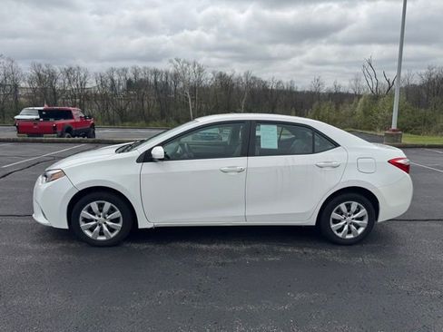Used 2016 Toyota Corolla LE image 6