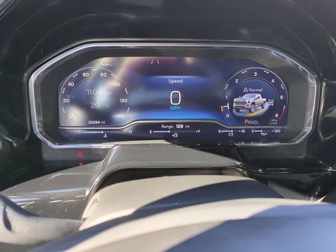 Used 2024 Chevrolet Silverado 2500 LT image 25