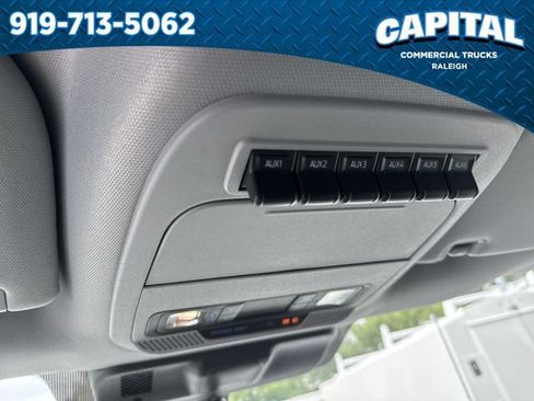 New 2026 Ford F450 XL w/ XL Chrome Package RWD image 31