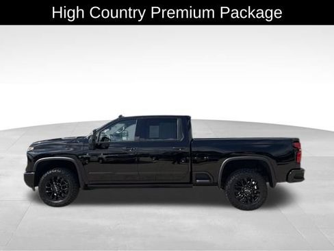 Used 2025 Chevrolet Silverado 3500 High Country w/ High Country Premium Package AWD/4WD image 5