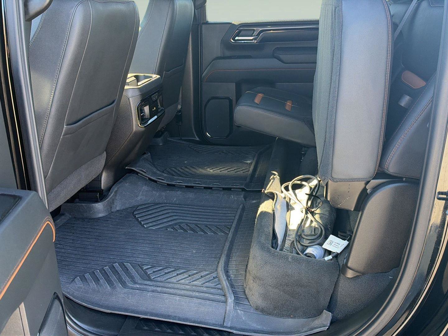 Used 2024 GMC Sierra 2500 AT4 w/ Technology Package AWD/4WD image 31