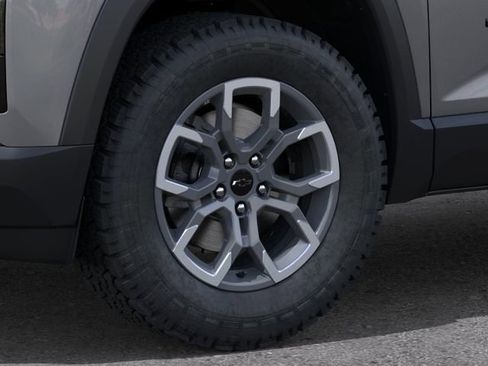 New 2026 Chevrolet Equinox ACTIV w/ Convenience Package III FWD image 9