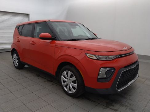 Used 2022 Kia Soul LX FWD image 11
